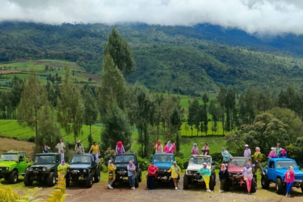 Galeri Jeep Coban Talun 11