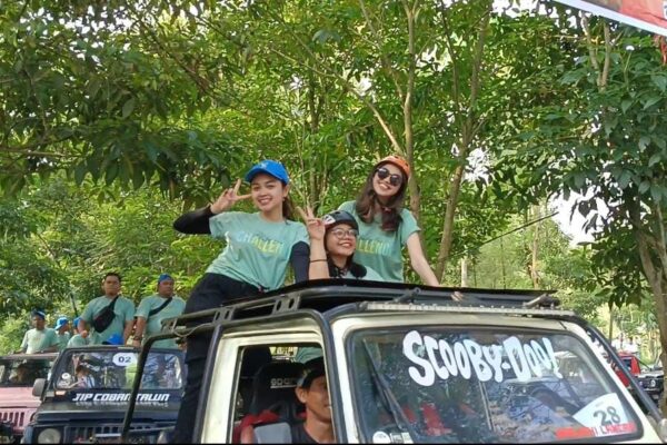 Galeri Jeep Coban Talun 28