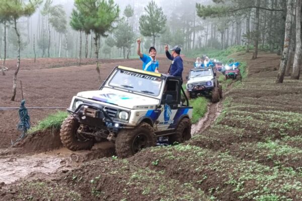 Galeri Jeep Coban Talun 6