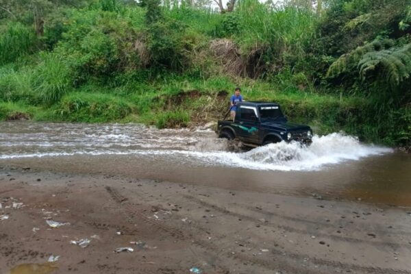 Galeri Jeep Coban Talun 9